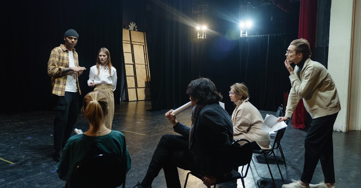 Za kulisami wyobraźni: dzień z życia scenografa teatralnego