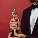 Gdy kino zmienia reguły gry: oscarowe filmy, które realnie wpływają na społeczeństwo
