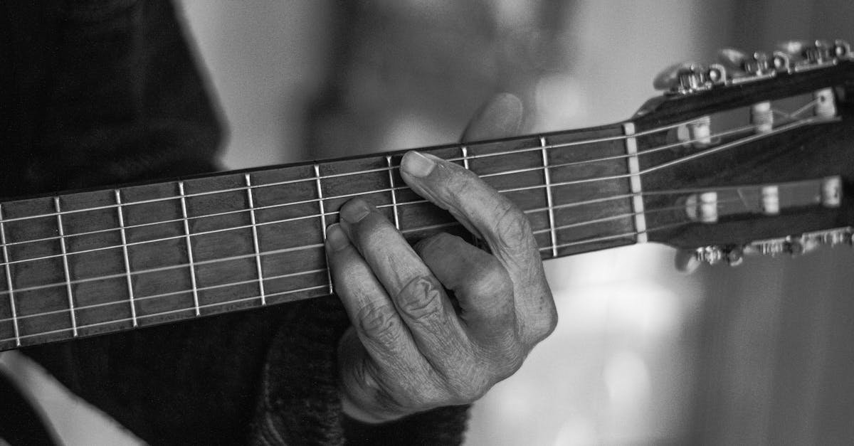 Start na gitarze: podstawowe akordy, które opanujesz w jeden wieczór